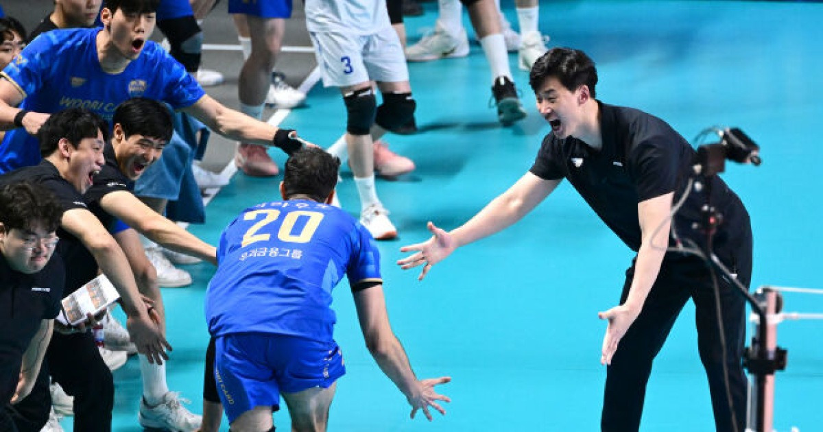 6위 우리카드의 ‘박철우 매직’, 1위→2위→3위 팀 모두 쓰러뜨렸다...OK 3-0 완파 [MD장충]