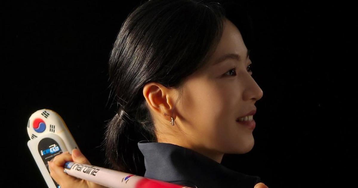 日 열렬히 환호 "한국은 아이돌이 컬링", "너무 귀여워"...'운명의 한일전' 패배도 뒷전, 일본도 오로지 관심은 韓 컬링 선수뿐