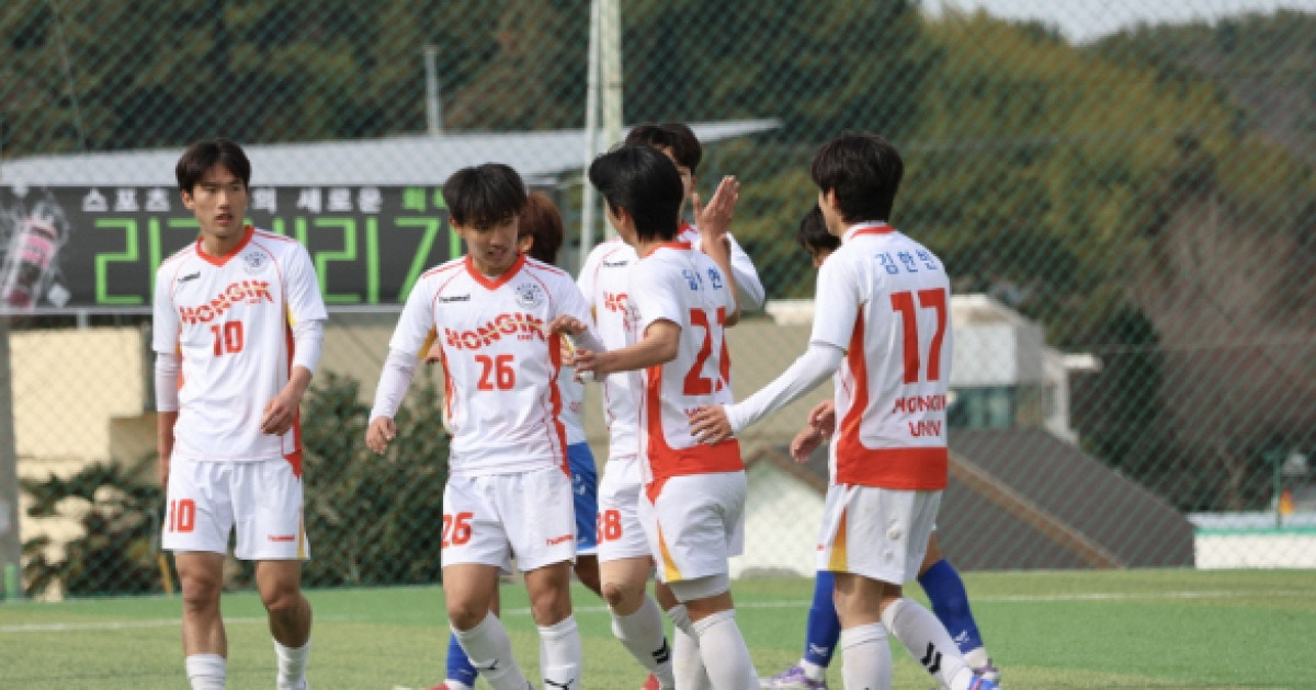 [대학축구]'아주대vs용인대' 춘계연맹전 16강 매치업 확정…홍익대→건국대 '막차 탑승'