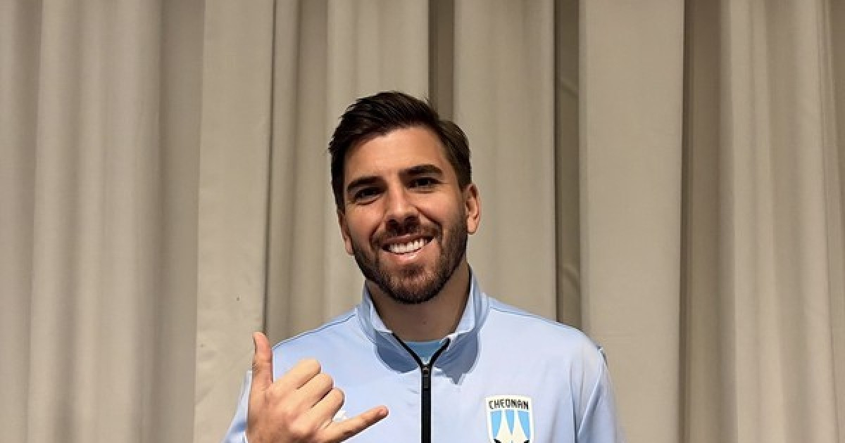 훈련장에서도 하하 호호! 박진섭과 라마스를 천안으로 묶은 '신뢰 브로맨스' [전훈 현장]