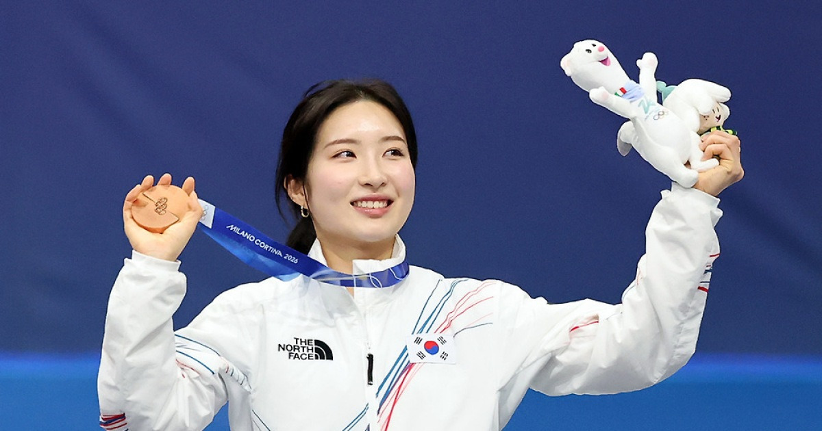 김길리 쇼트트랙 1000m 銅, 6호 메달…여자컬링, 中 꺾고 4강 청신호(종합)