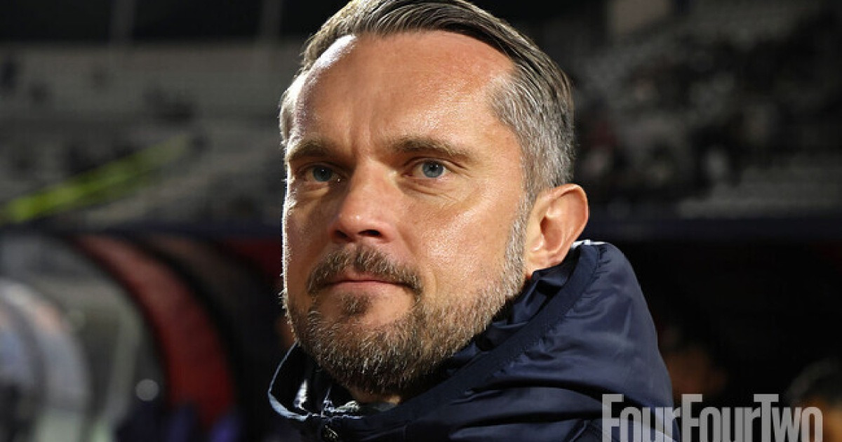 [acle.interview] ‘0:2→2:2 극적인 무승부’ 히로시마 감독, “경기 결과에 만족한다”