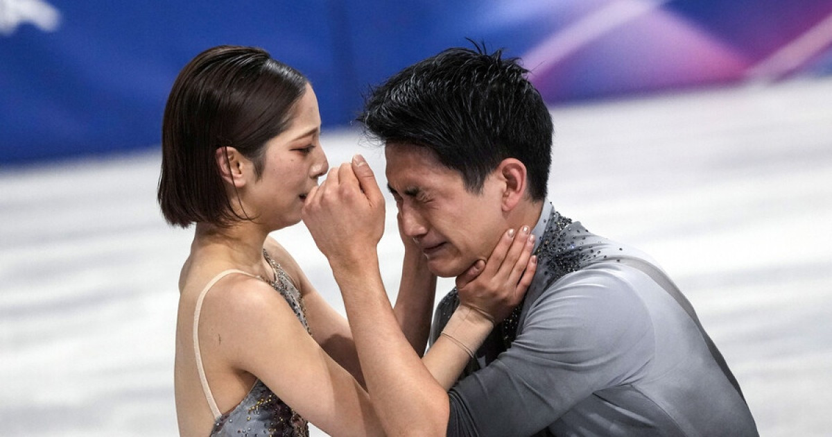 日 피겨 끝내 오열, '막판 뒤집기' 금메달→올림픽 세계 최고 기록...눈물 펑펑 “아침부터 계속 울었다”
