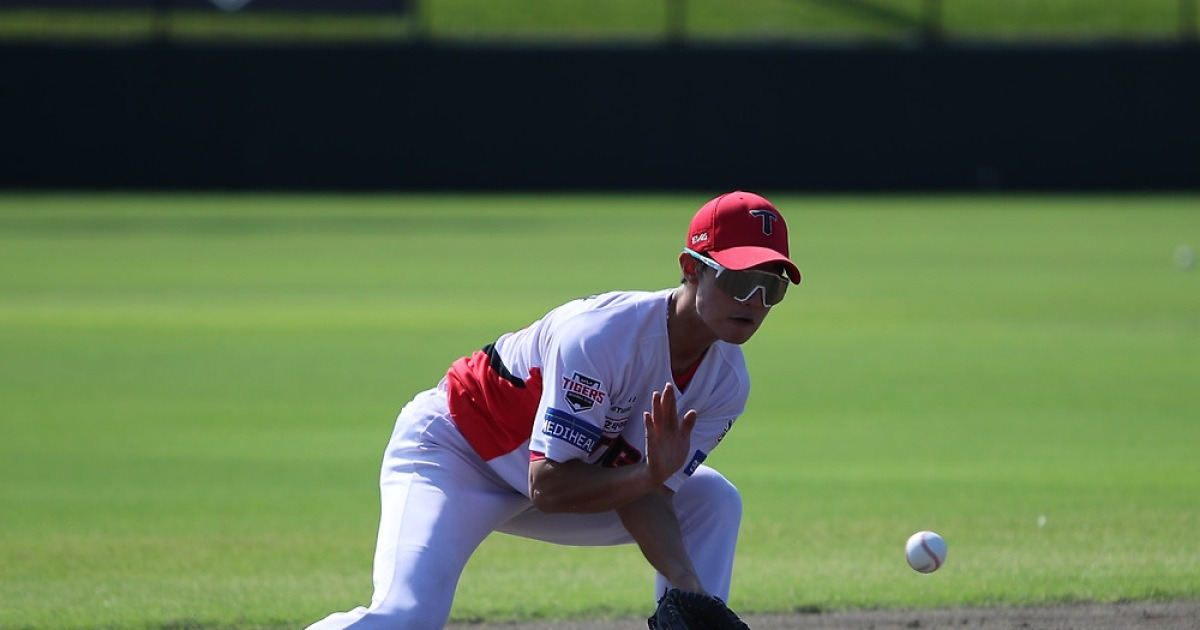 "KIA에 잘 왔죠" 초대형 트레이드 주인공, 올해 더 성장할까…"최대한 실수 줄이고 싶습니다"