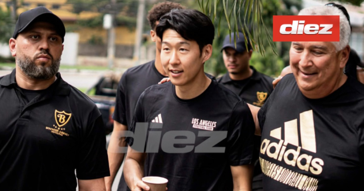 손흥민 이 정도야? 도심 산책에 2명 '밀착마크'… LAFC 선수단 깜짝 출연, 현지 축제 분위기→'SON 그라운드 밟나' 출전 여부 촉각