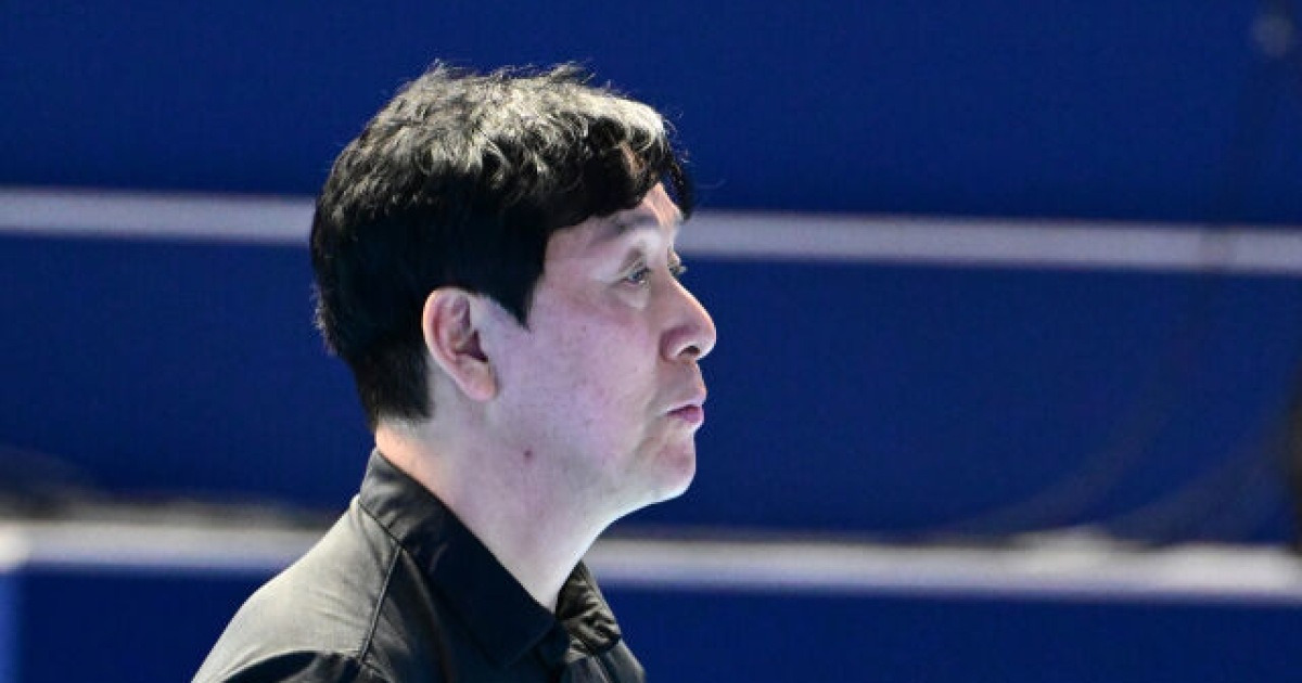 부산만 떠나면 '3승 12패' 와르르..."감독으로서 창피한 경기, 팬들과 구단에 죄송해" 졸전 끝 패배에 고개 숙인 신영철 감독 [MD인천]