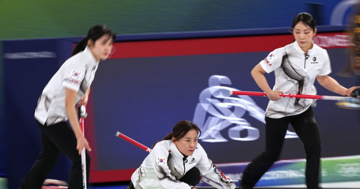 여자 컬링, 강적 스웨덴 8-3 제압…4강행 '청신호'[2026 동계올림픽]