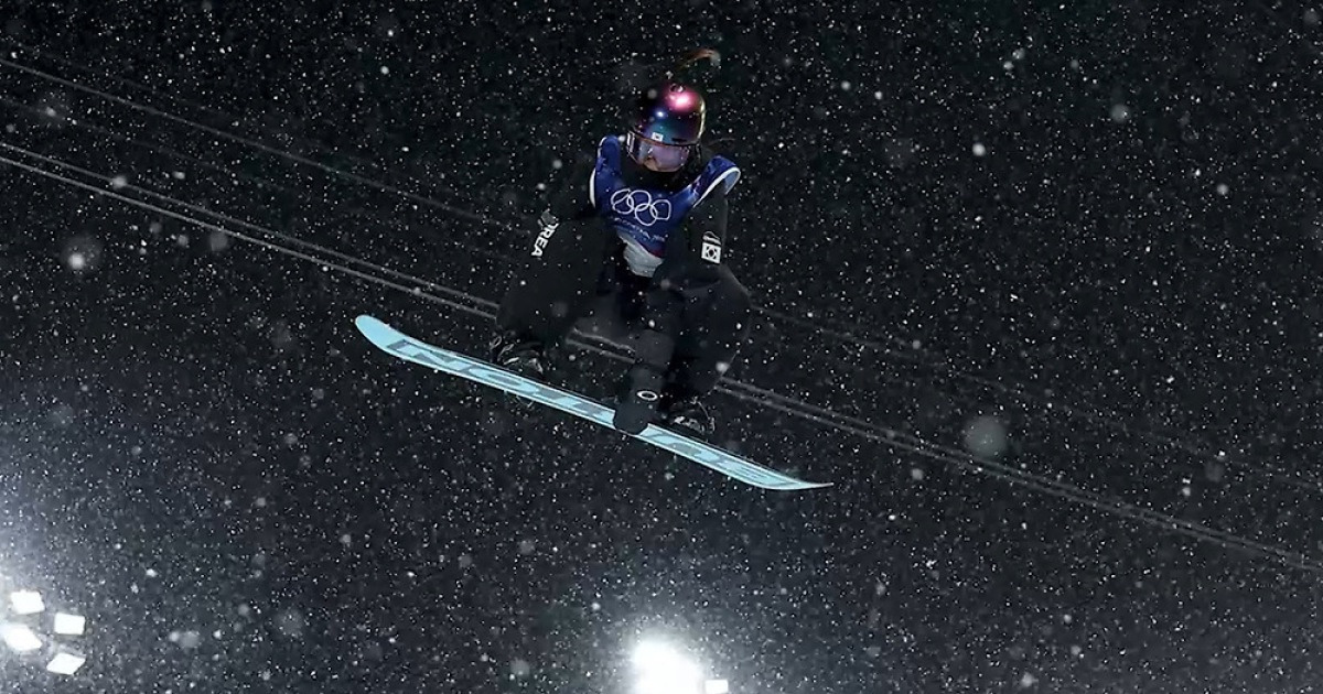 최가온 금메달, 미 NBC 선정 10대 명장면…"제자가 스승 이긴 셈"