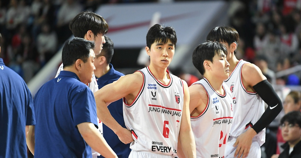 ‘허리 통증’ 박지훈, DB전 선발 출전···변준형은 휴식기 직후 복귀 예정[스경X현장]