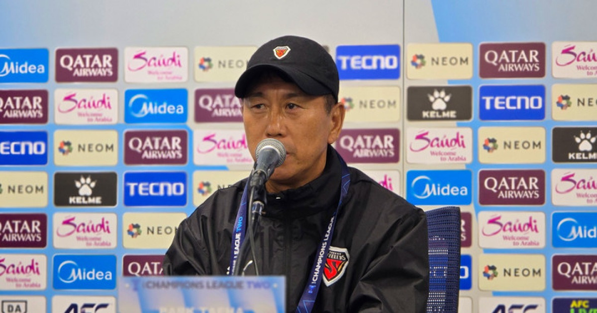 ACL2 8강 진출 도전하는 포항 박태하 감독 "감바 오사카 꺾어야 다음 기회 있다"