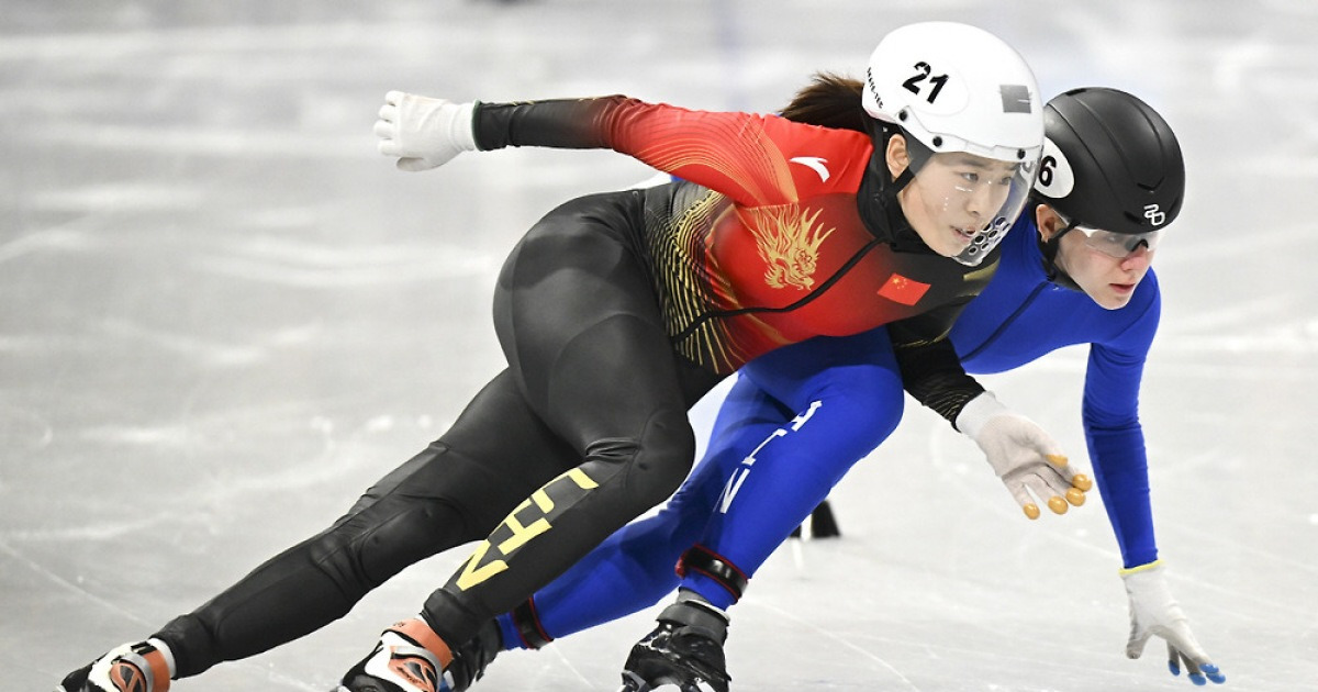 [밀라노 현장]한국 경쟁자도 안 된다, '홈 어드밴티지' 없으니 바닥 없는 추락...무너진 중국 여자 쇼트트랙