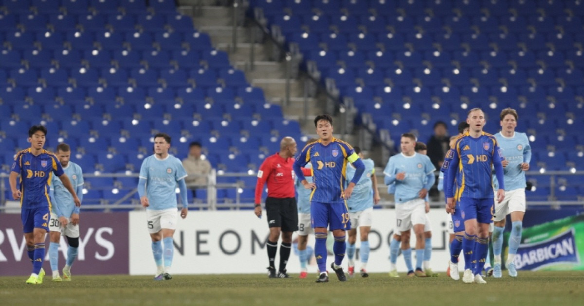 "일본 1~3위·한국 7~9위" 아챔에서 재확인한 K리그의 현주소, 리그 스테이지 '승률 25%'가 웬말인가…서울-강원, 우려 속 '턱걸이 16강'