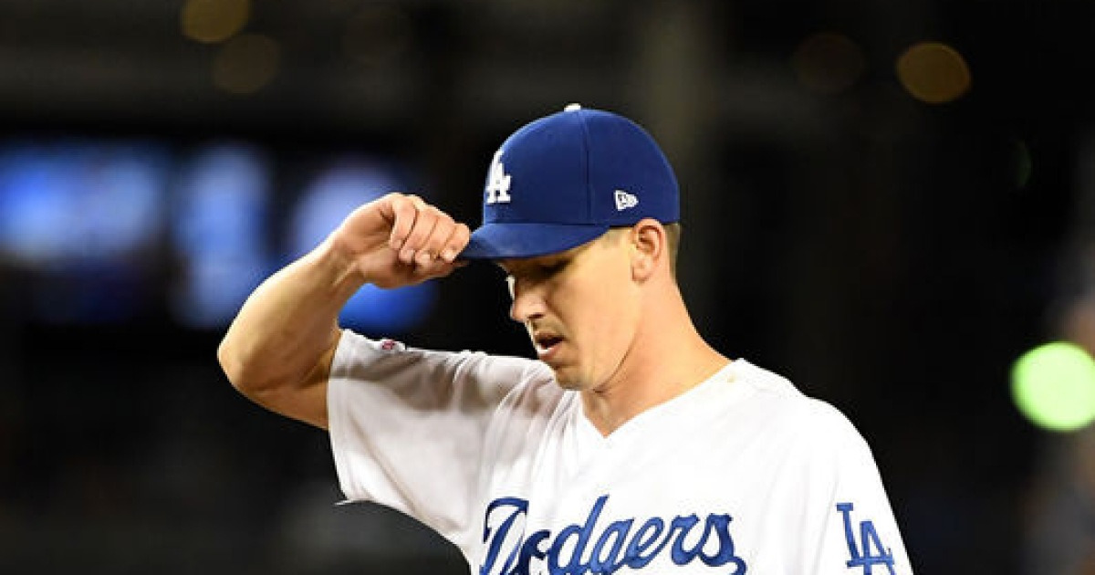 류현진 제치고 1선발 했는데…한국 와야 할지도 모르겠다, 굴욕의 마이너 계약 "그래도 난 선발이야"