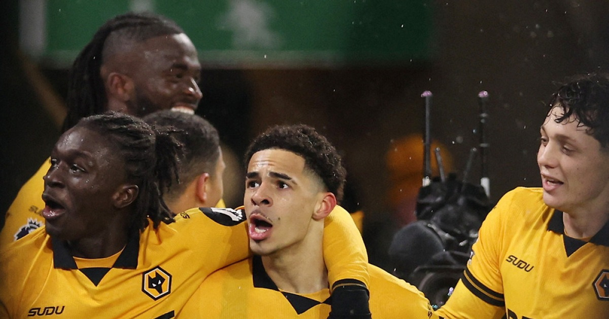 ‘황희찬 부상 결장’ 울버햄프턴, ‘선두’ 아스널에 극적 무승부