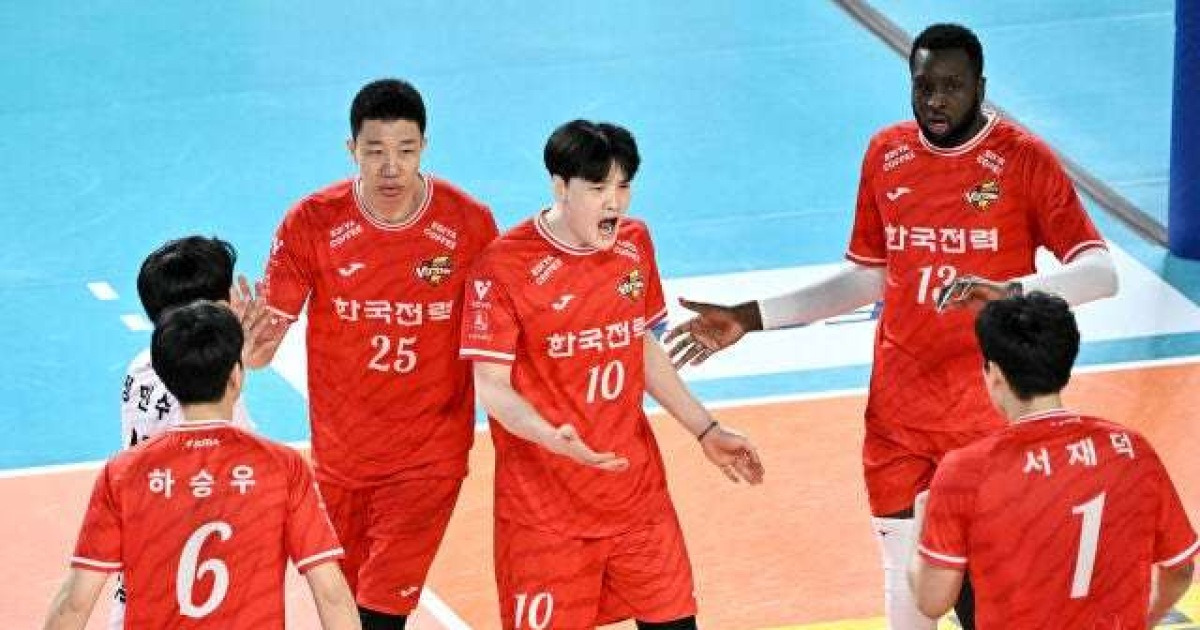 프로배구 한국전력, 최하위 삼성화재 3-1 제압…3위 탈환