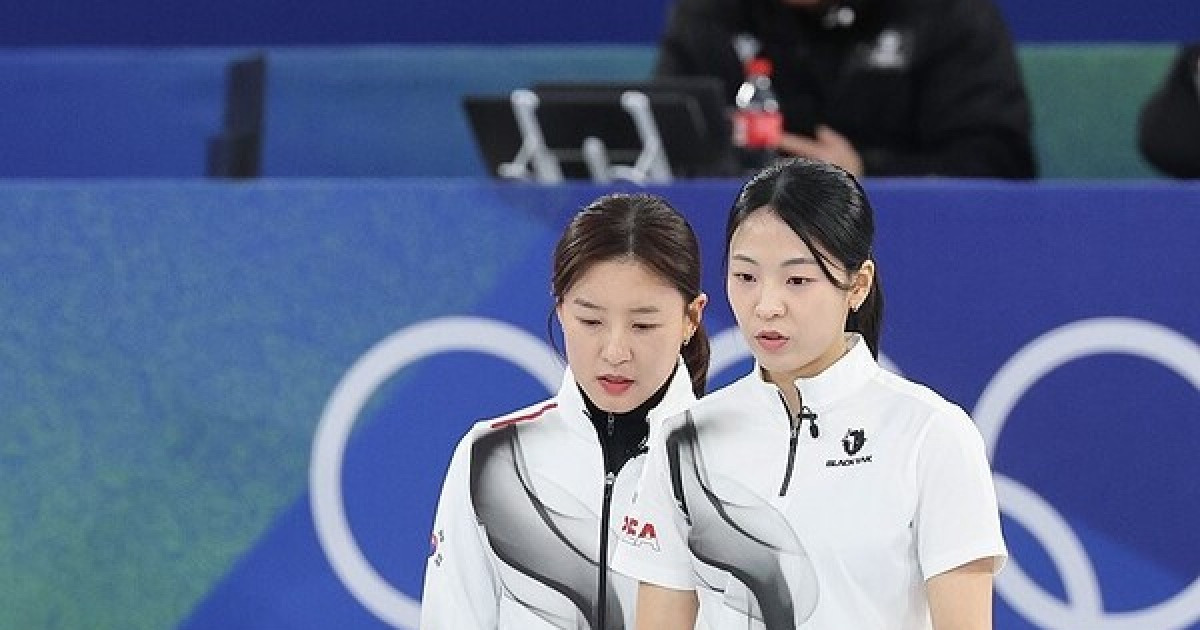 솔직히 실력 차이 났다… 한국 女컬링, 캐나다에 완패-4강 진출 실패