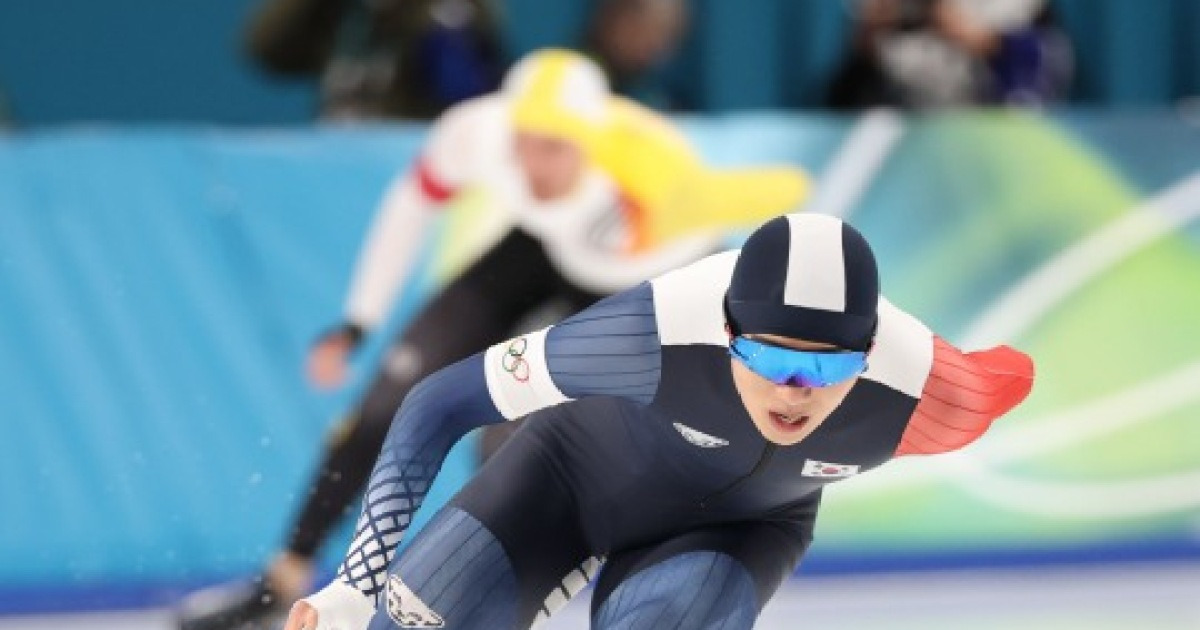 한국 빙속, 24년 만에 노메달 위기...정재원 매스스타트가 마지막 희망