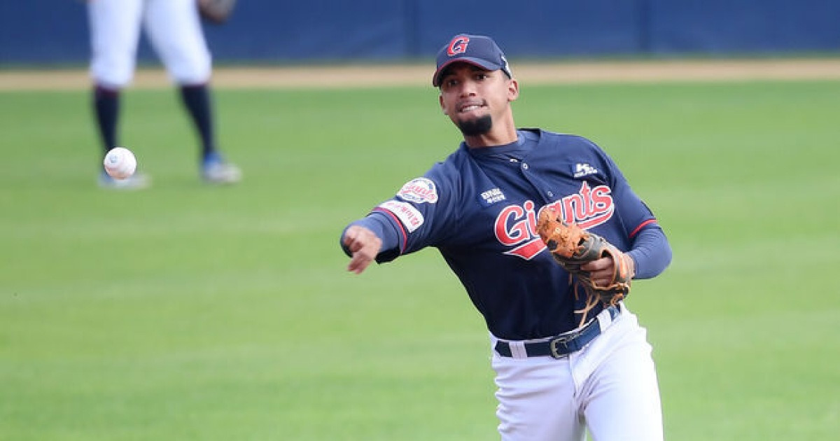 부산을 너무 사랑했던 롯데 최고 유격수, 34세에 은퇴라니…마이너 감독으로 지도자 시작