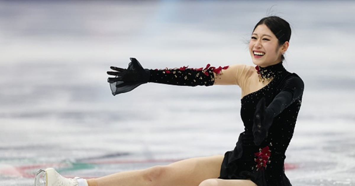 피겨 여자 싱글 이해인, 올림픽 데뷔전서 8위…신지아 11위