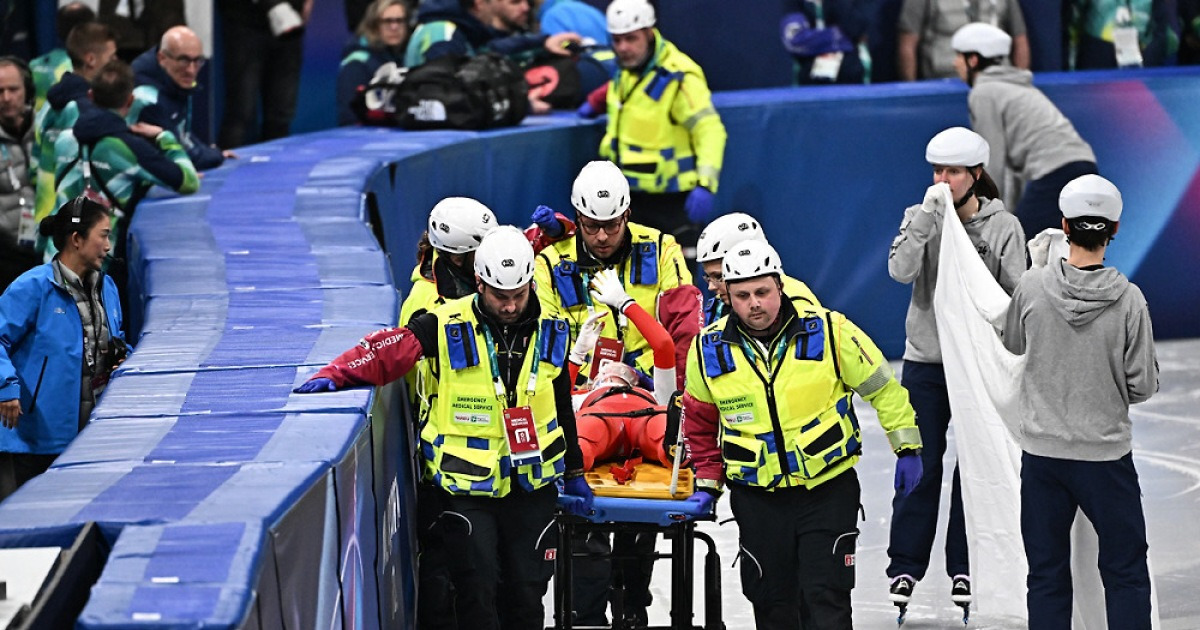 '피 철철' 또 충돌 발생...'韓 국가대표' 노도희도 '조심'→들것에 실려 나간 선수까지[밀라노 현장]