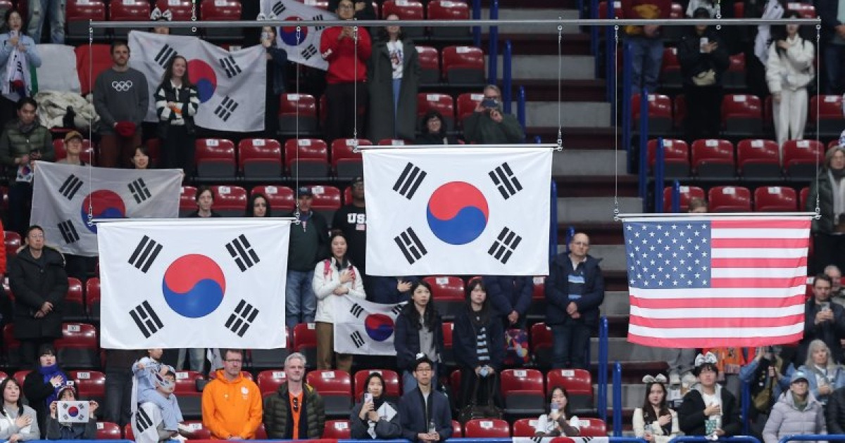 사무실 들이닥쳐 "이게 맞습니까?"...엉터리 태극기 사태, 밀라노 조직위 결국 '사과' [2026 밀라노]