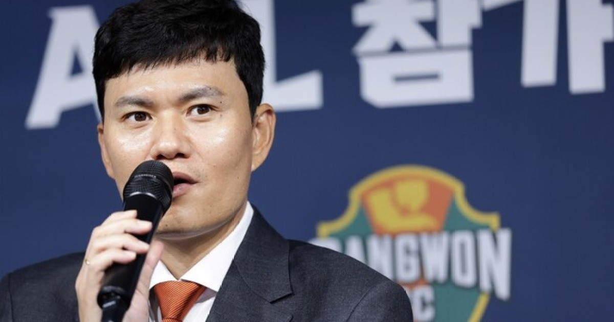 [k1.told] ‘윤정환 없는 1년’ 무너지지 않고 증명한 정경호, ‘강원판 이정효 광주의 기적’ 꿈꾼다