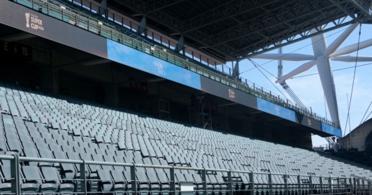 K리그도 EPL처럼 경험한다…전북, 리그 최초 LED 리본 전광판 설치