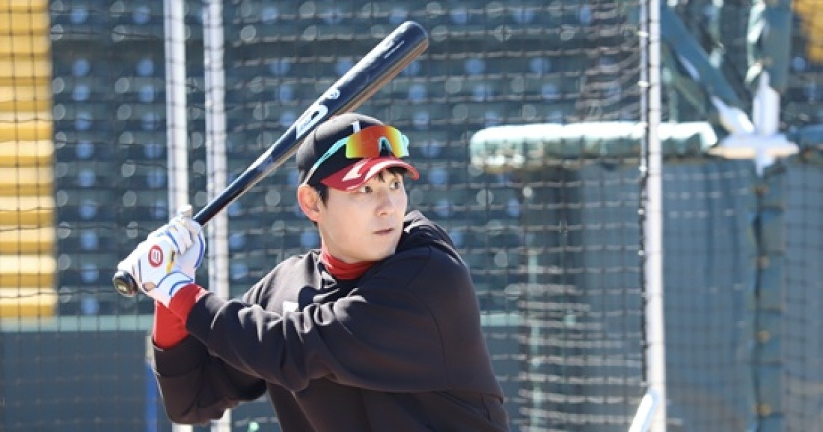 '단돈 5000만원' 투자로 데려왔는데, 올해 마침내 결실 맺나!…NC산 중견수, SSG 1차 캠프 MVP 등극 "더 잘하라는 의미로"