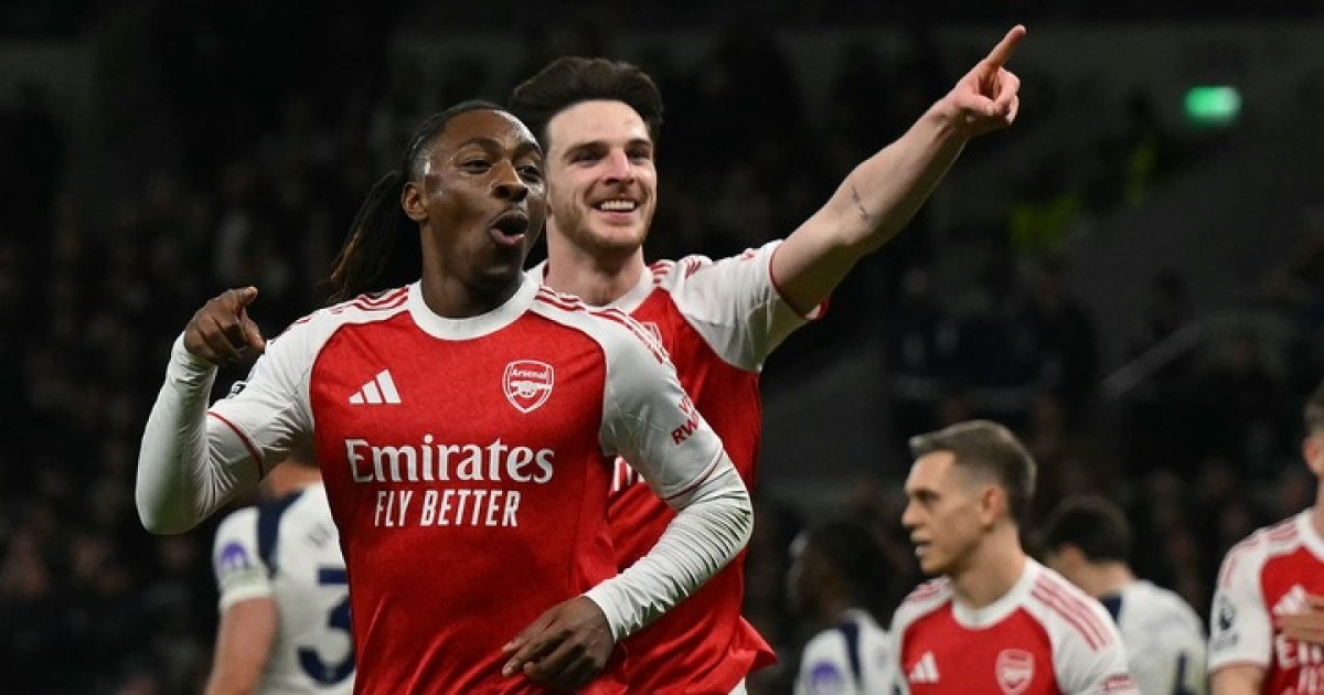 [PL 27R] '에제 공포증' 생기겠네...토트넘, 지난 북런던 더비 해트트릭 이어 또 멀티골 헌납→아스날에 1-4 완패