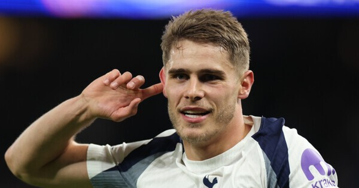 '북런던 더비 완패' 고개 숙인 토트넘 반 더 벤 "아스널이 더 나은 팀이었다"