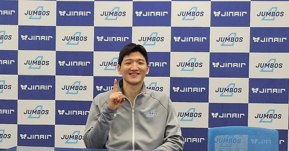 "Party Time!" 캡틴 정지석의 열변, '호응無' 마음만은 전해졌다 "현대전은 미쳐서 뛴다" [인터뷰]