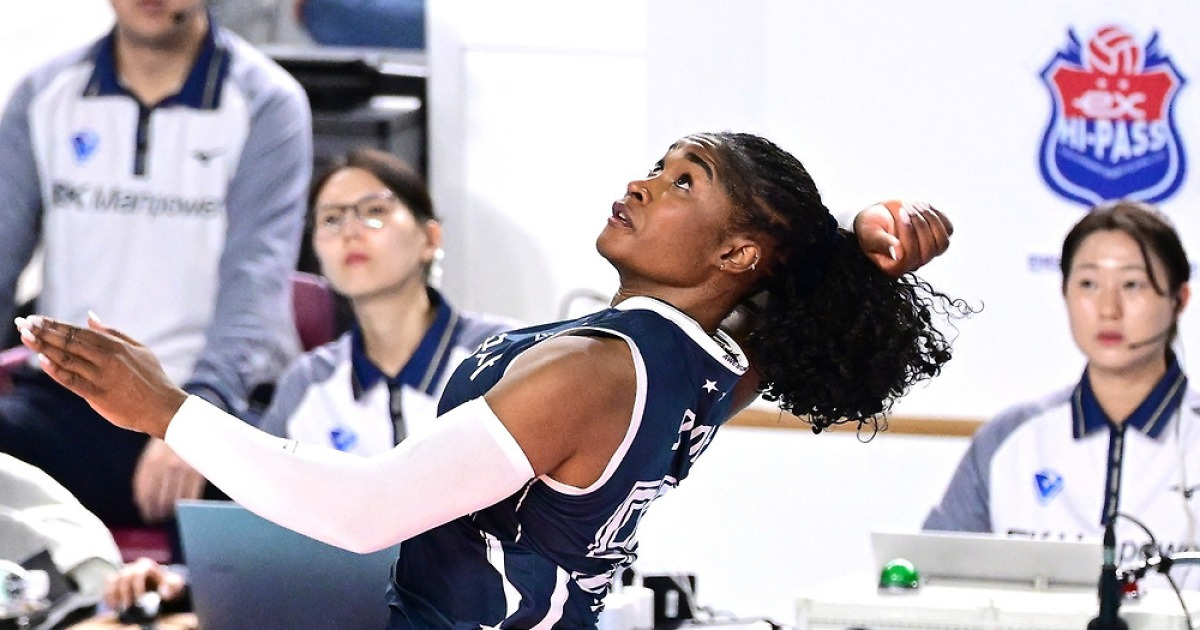 1위 굳히기냐, 뒤집기냐…여자배구 도로공사-현대건설 24일 격돌