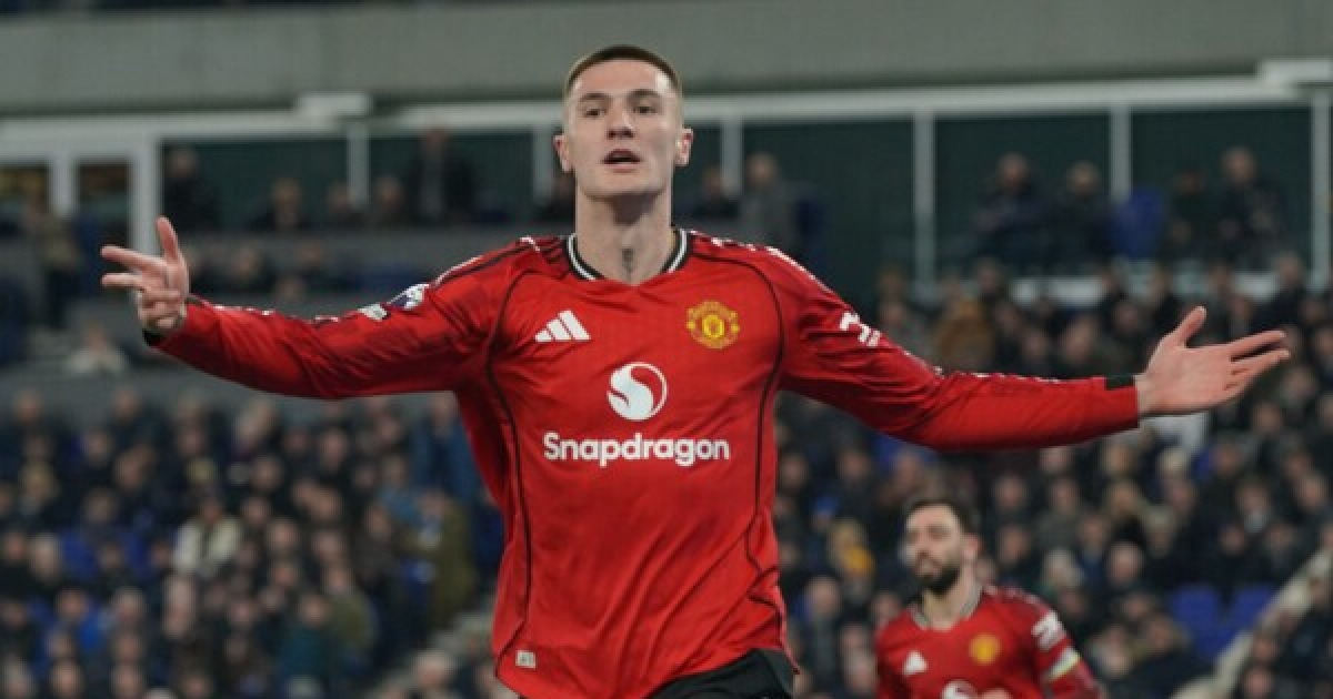 '세슈코 결승골' 맨유, 에버튼에 신승…리그 3위에 승점 3점 차 추격