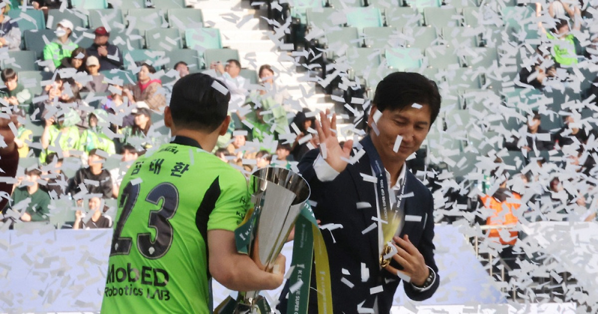 '똑똑한' 정정용, 포옛이 만든 전북 현대 '밥상'에 '후방 빌드업' 숟가락을 올렸다