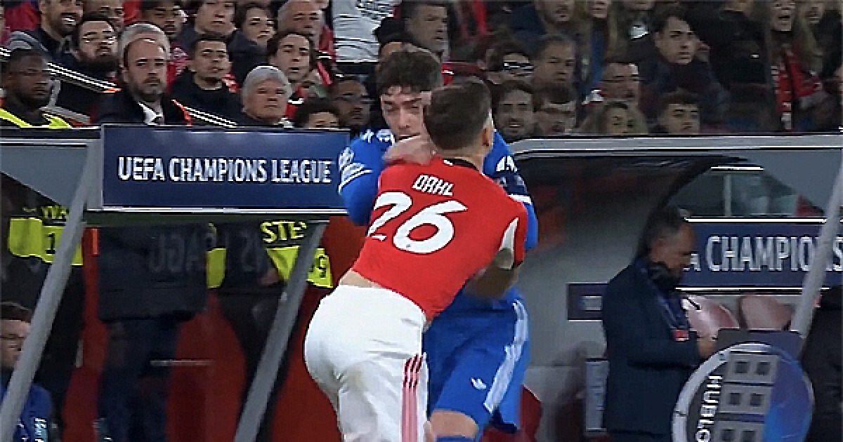 유럽 축구계를 사로잡은 인종차별과 폭행 논란