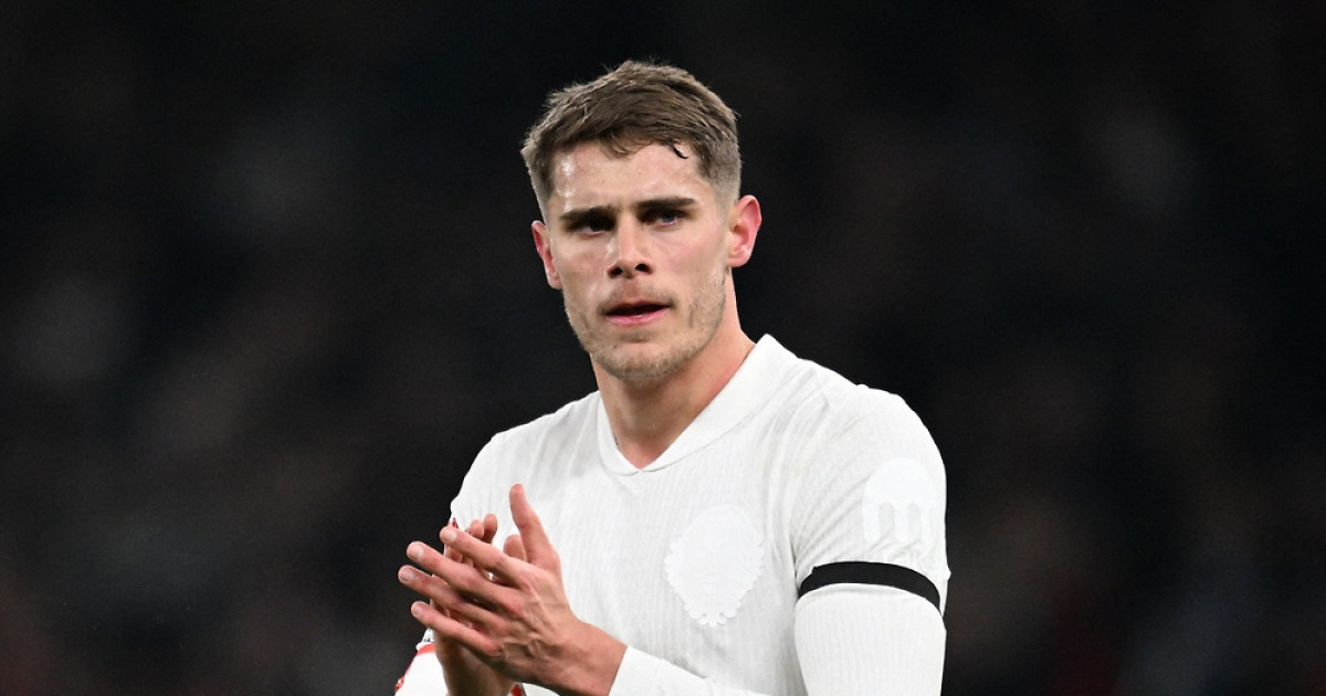 판 더 펜, 리버풀과 맨유의 영입 경쟁... 레알 마드리드도 관심