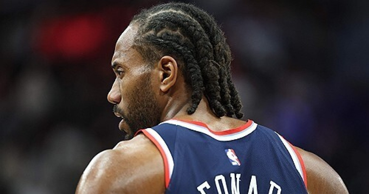 '뒷돈 논란' 레너드, 징계로 FA 가능성 제기... GSW, LAL, NYK 등 차기 행선지도 거론