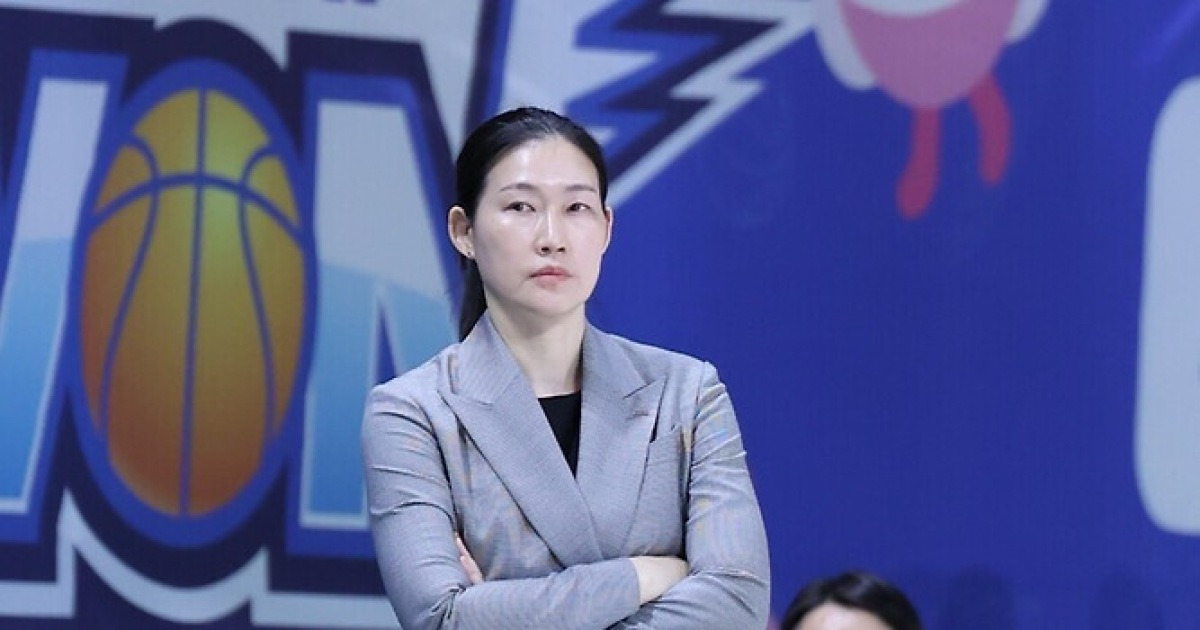 부산 BNK 썸, 아산 우리은행 격파... 4위 순위 탈환 성공