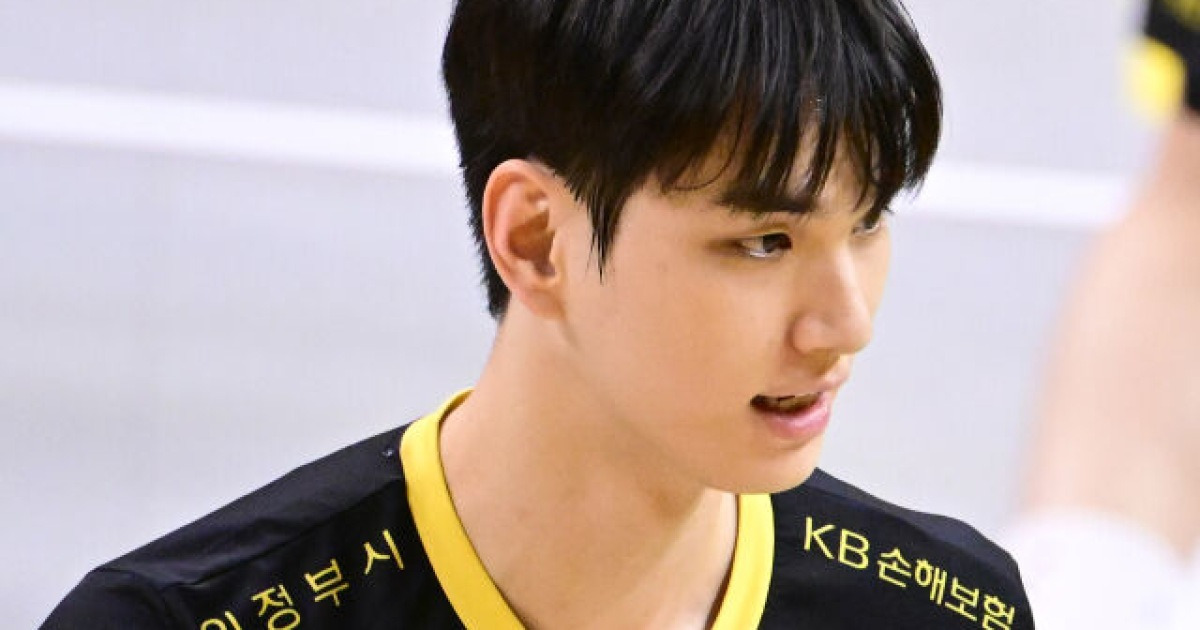 '21점-20점' 임성진 '해결사' 등극, KB '3위 수성'의 희망으로...하현용 대행도 "몸 가장 좋다, 자신감 찾아서 더 잘해줄 것" [MD의정부]