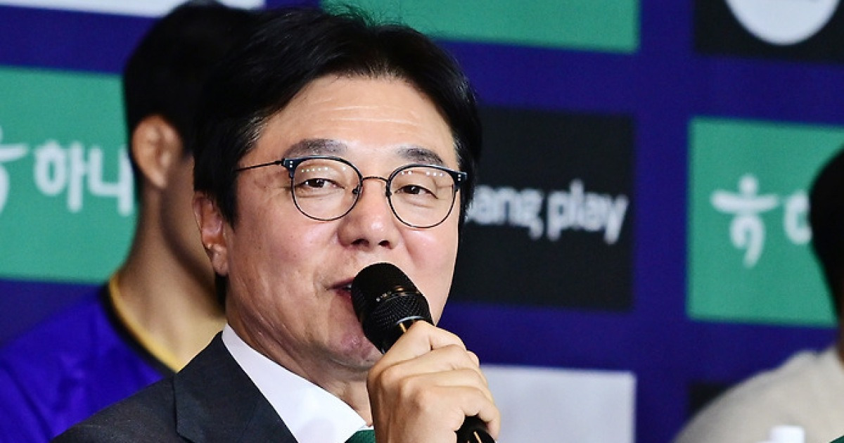 “우승 후보는 대전” 최다 득표 황선홍 감독 “우리가 하겠다” 각오 [K리그 미디어데이]