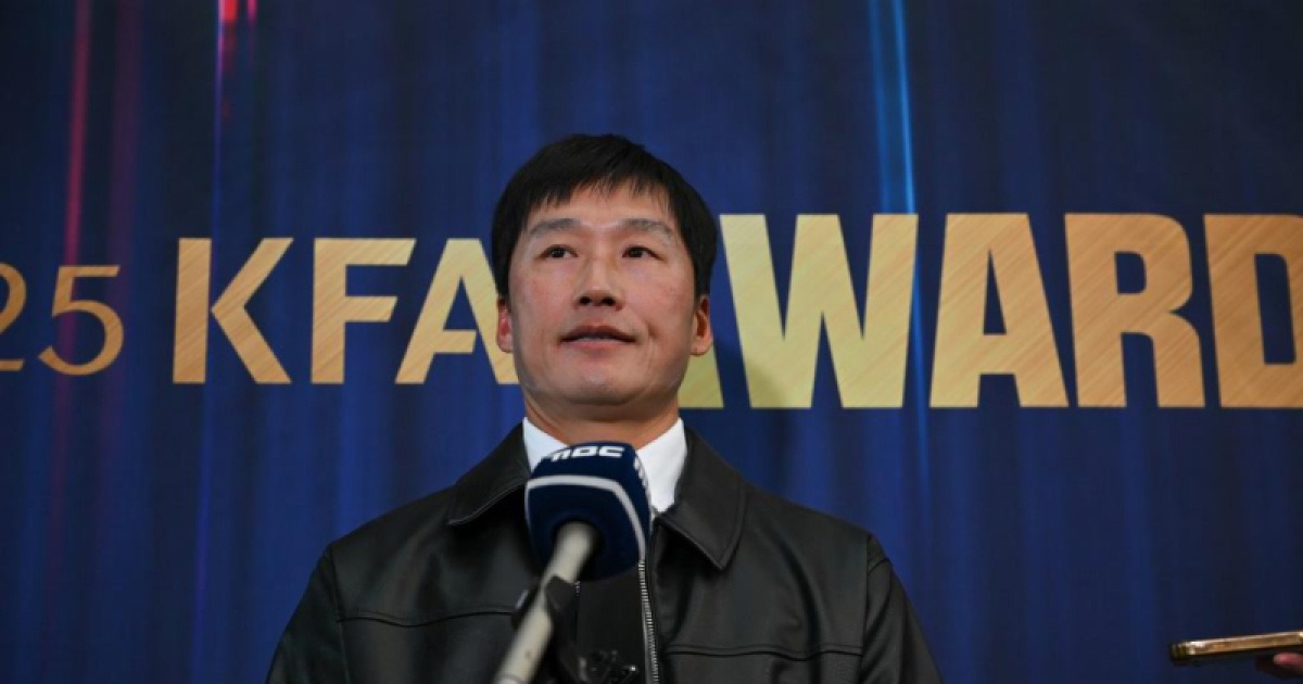 한국 축구의 희망, 이정효 감독의 도전