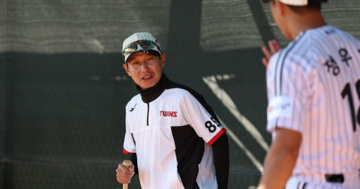 “임창용, 김병현, 야마모토, 사사키 동영상까지...” 염갈량의 세뇌교육, 왜 정우영이 달라졌을까 [오!쎈 인천공항]