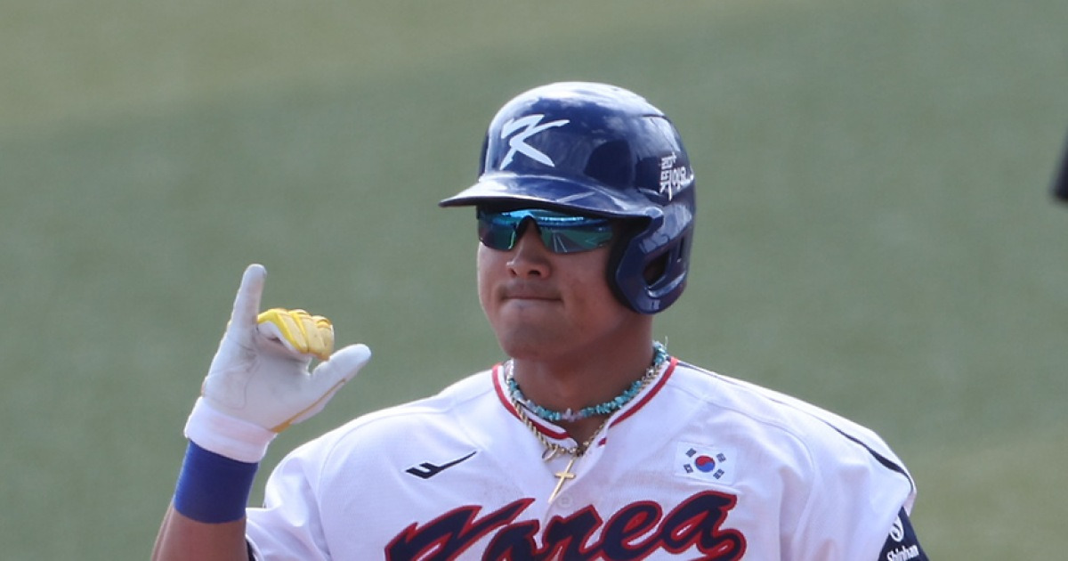 WBC 대표팀, 안현민과 김도영의 만루포와 백투백 홈런 폭발