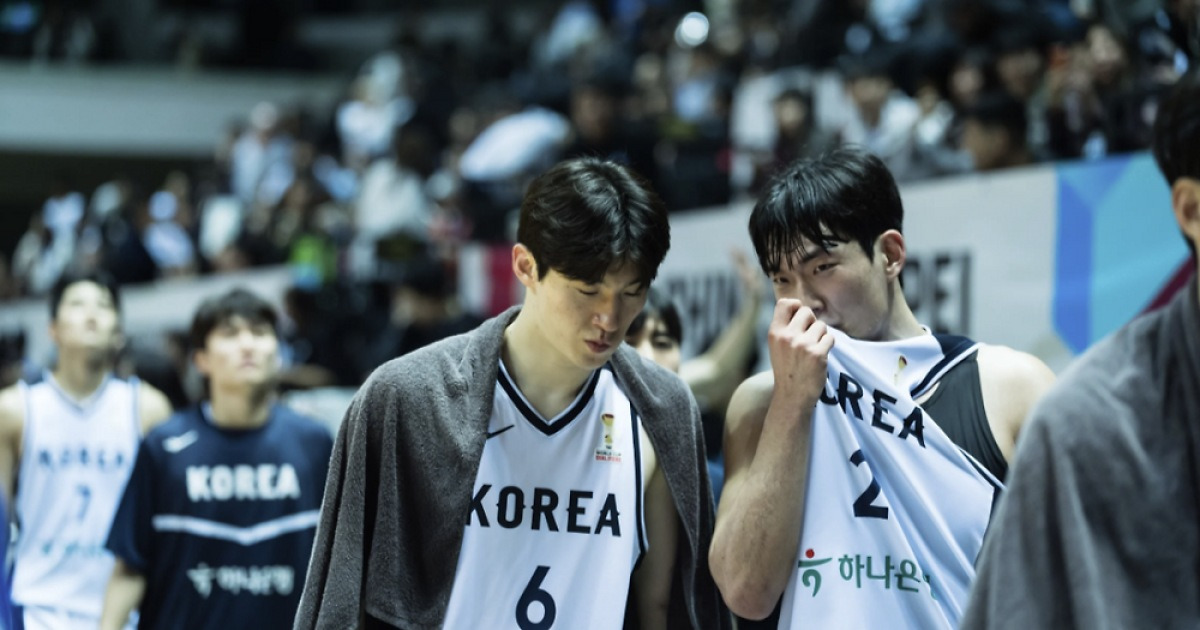 한국 남자농구 대표팀, 마줄스 감독 데뷔전서 대만에 12점차 완패