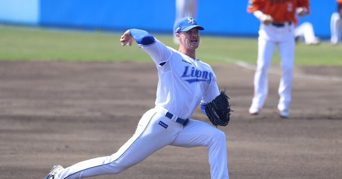 삼성 새 외국인 투수 매닝, 팔꿈치 통증…한국서 정밀 검진