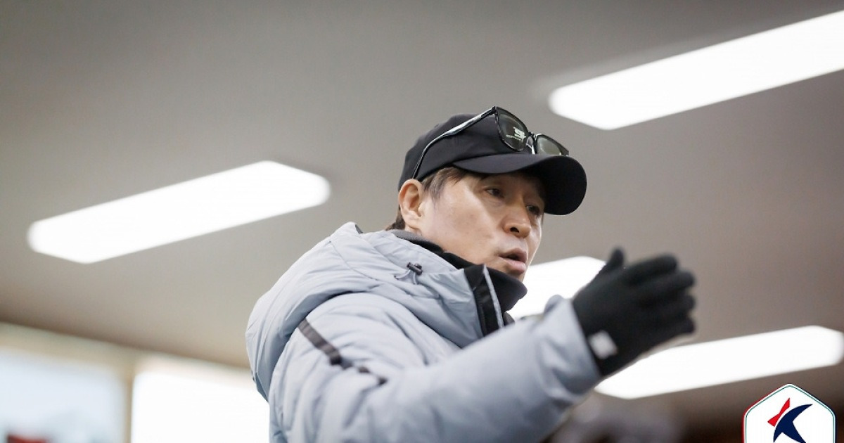 [GOAL 서대문] 대구 시절 승격 경험 떠올린 김해 손현준 감독 "간절함 없이 원하는 목표 못 이뤄…역동적인 축구 선보일 것"