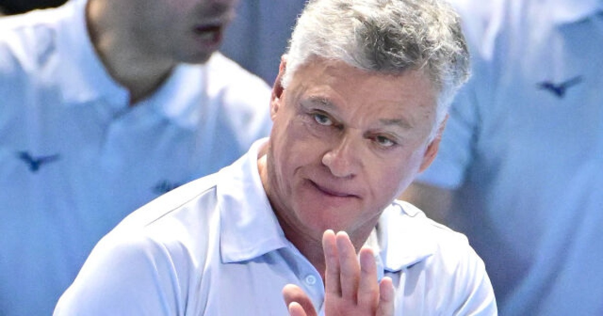 승점 '4점차' 선두 기회, 헤난 감독은 여전히 신중하다..."한전-우카-KB 경기력 좋다, 항상 선수들 눈빛이 살아있어야 해" [MD대전]