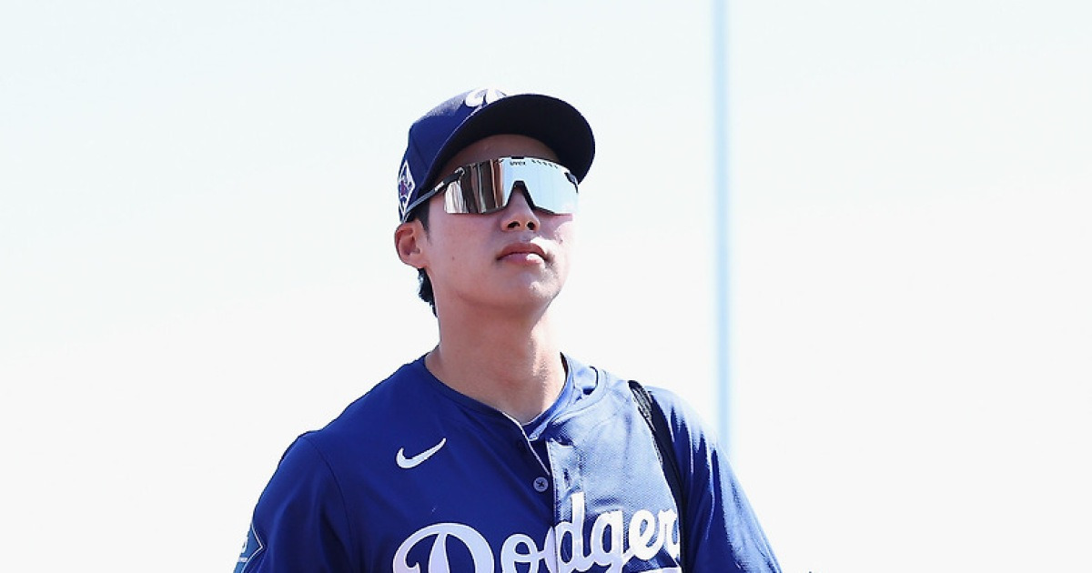 시범경기 맹타 중 WBC로, MLB.com “다저스에 고민 안겼지만..김혜성 빼고 경쟁은 계속”