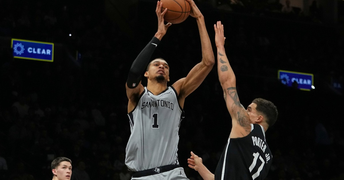 샌안토니오 ‘2월 전승 11연승 질주’···웸반야마 12점 부진해도 7명 두 자릿수 득점 ‘진짜 강팀’