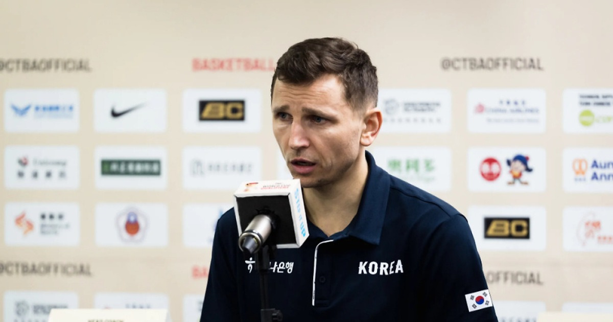 '韓 농구 최초' 외국인 사령탑 '데뷔전 대참사', 최약체 대만에 무려 17년 만의 패배 굴욕 "가장 큰 문제는..."